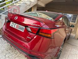 نيسان ألتيما